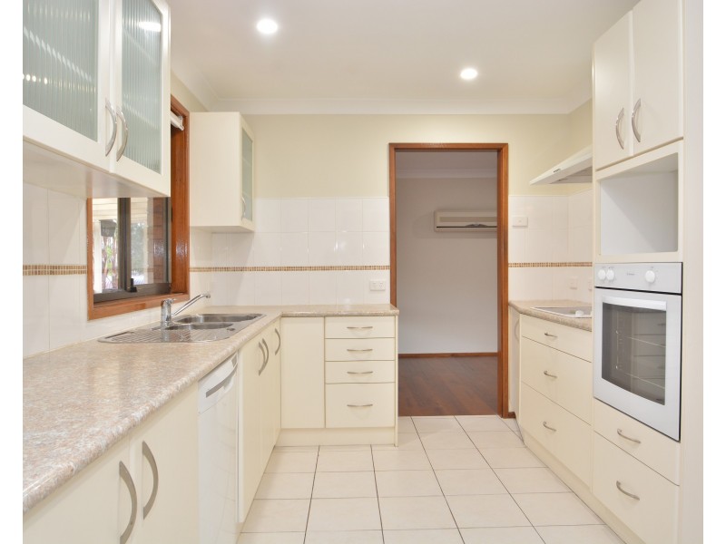 17 Southampton Avenue, Buttaba NSW 2283