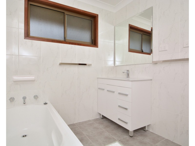 17 Southampton Avenue, Buttaba NSW 2283