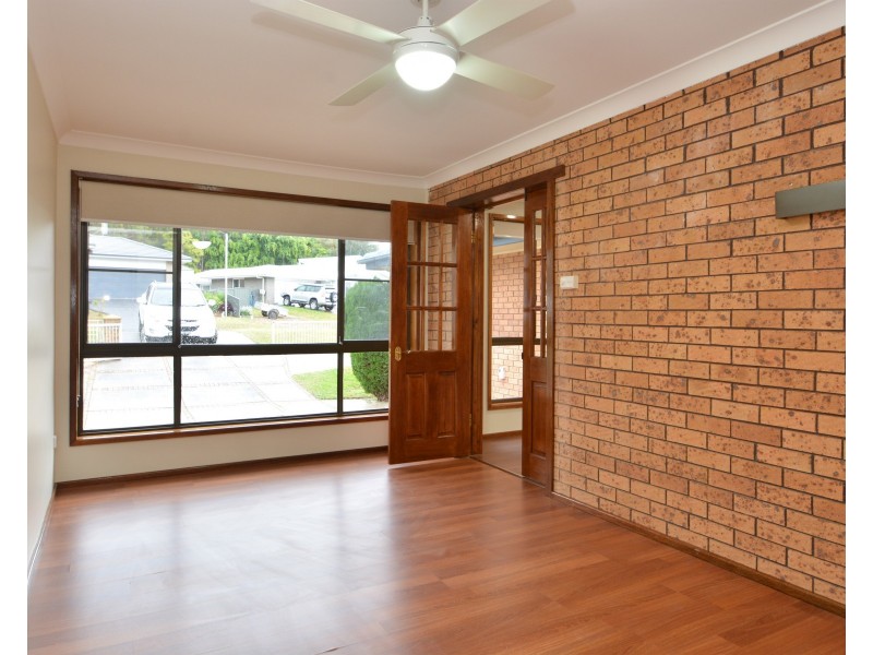 17 Southampton Avenue, Buttaba NSW 2283