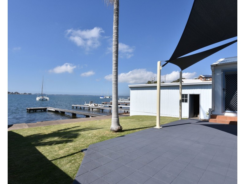 95 Fishing Point Road, Fishing Point NSW 2283