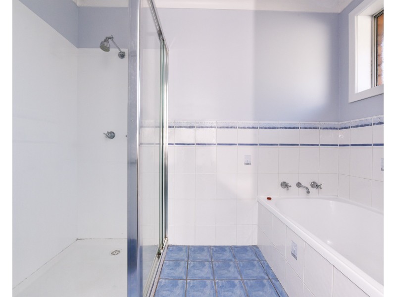 16 Hillcrest Avenue, Rathmines NSW 2283