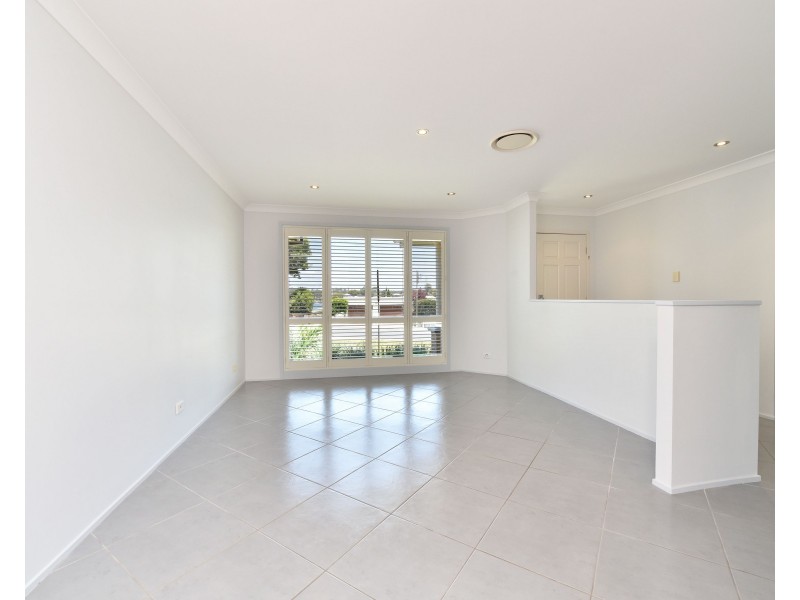 91 Sealand Road, Fishing Point NSW 2283