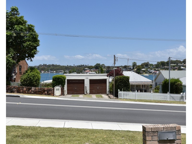 91 Sealand Road, Fishing Point NSW 2283