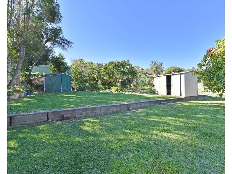 7 Glasgow Street, Fishing Point NSW 2283