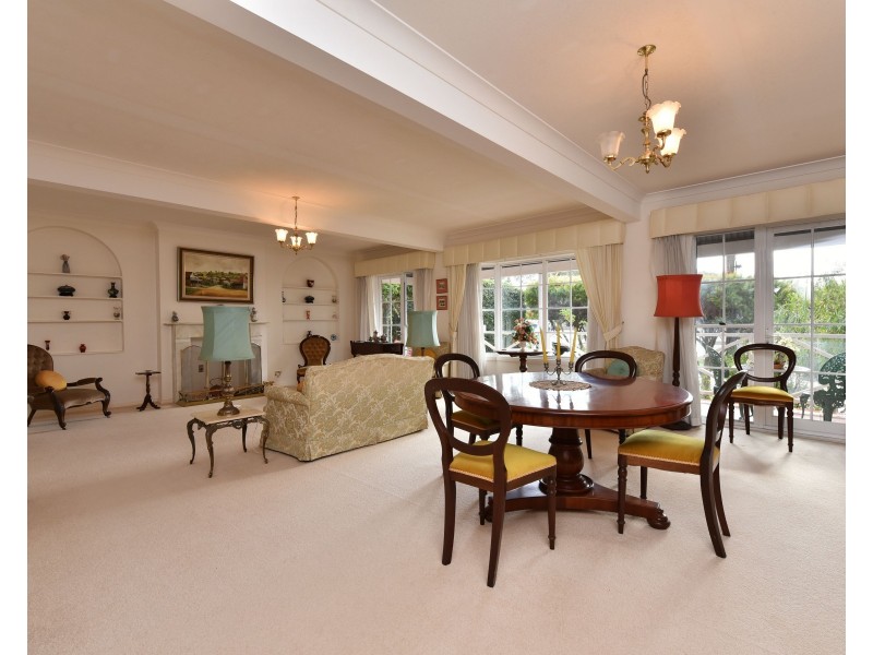 28 Excelsior Parade, Carey Bay NSW 2283