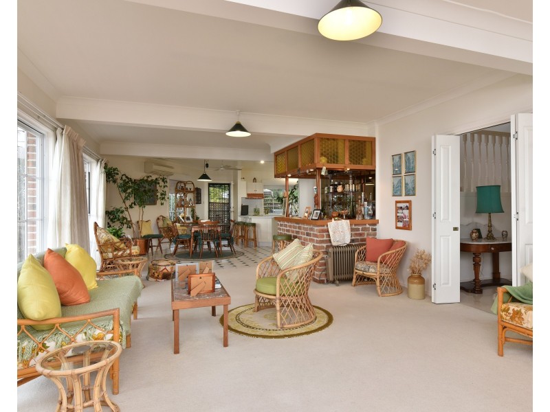 28 Excelsior Parade, Carey Bay NSW 2283