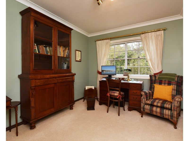 28 Excelsior Parade, Carey Bay NSW 2283