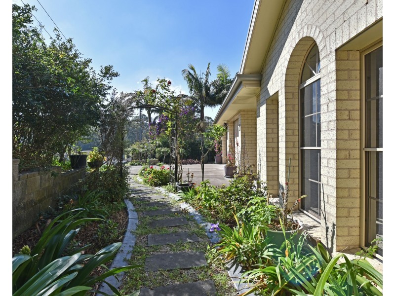 2 Jamboree Close, Fennell Bay NSW 2283