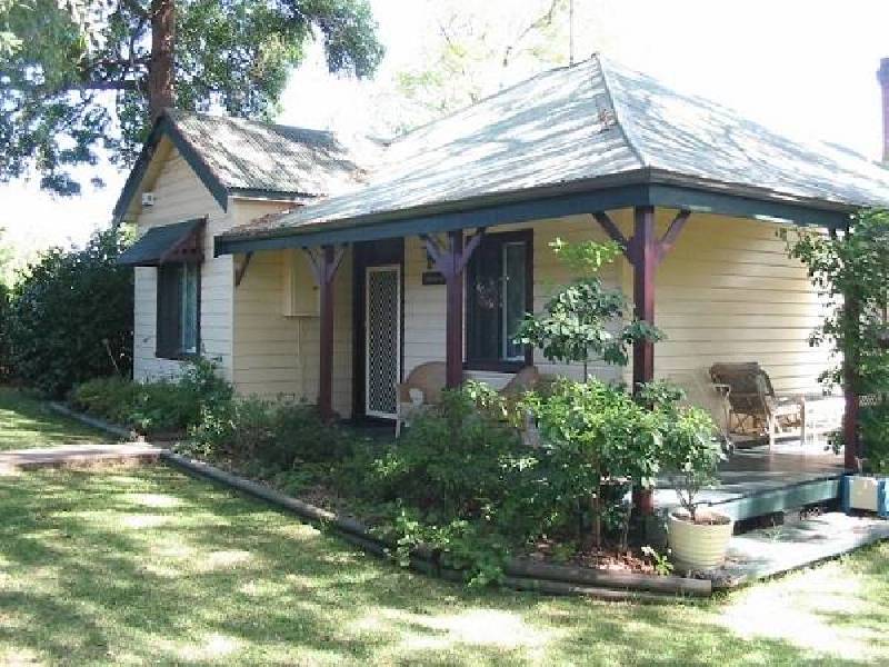 31 Anzac Parade, Toronto NSW 2283