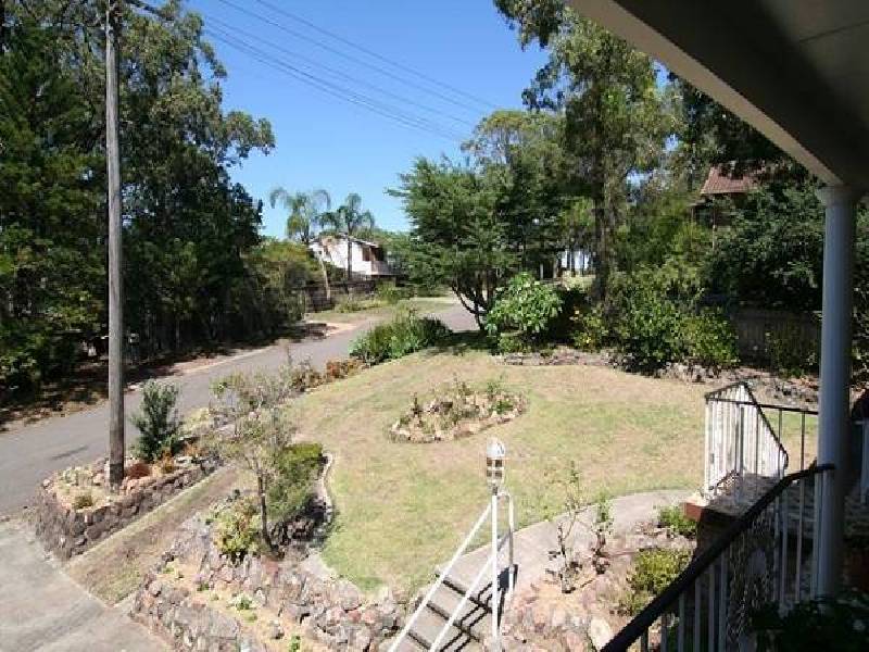 23 Robey Road, Coal Point NSW 2283