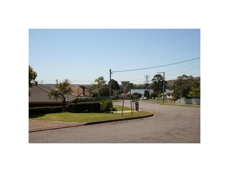 17A Fourth Street, Booragul NSW 2284