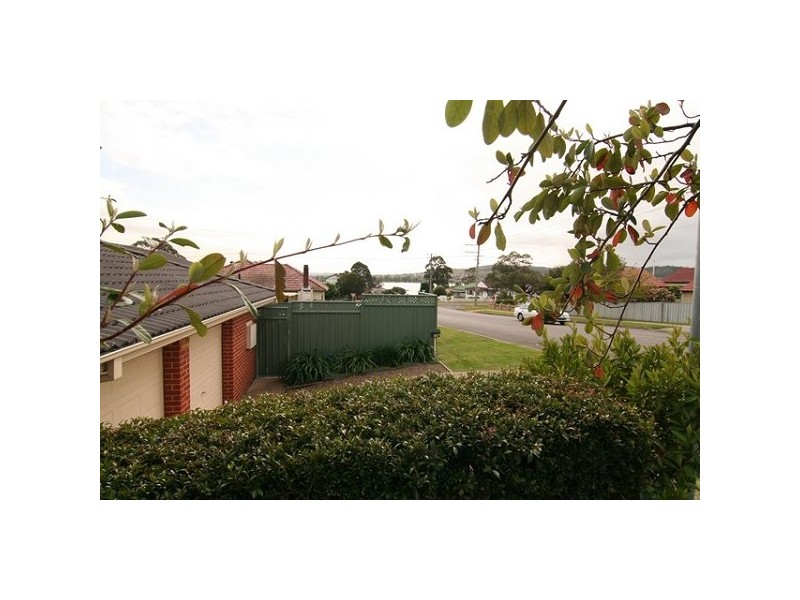 17A Fourth Street, Booragul NSW 2284