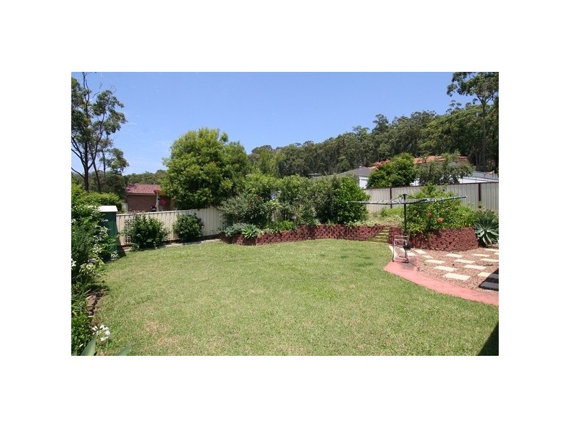 23 Honey Oak Drive, Toronto NSW 2283