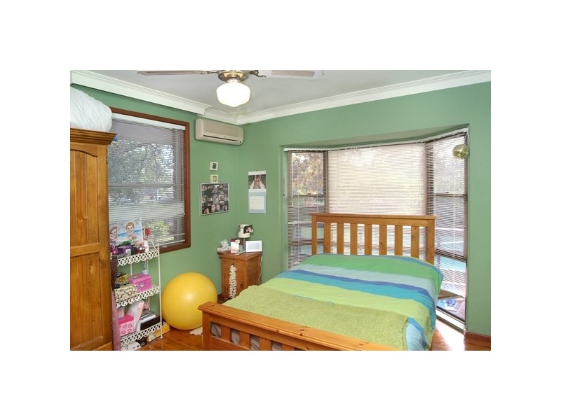 3 Laycock Street, Carey Bay NSW 2283