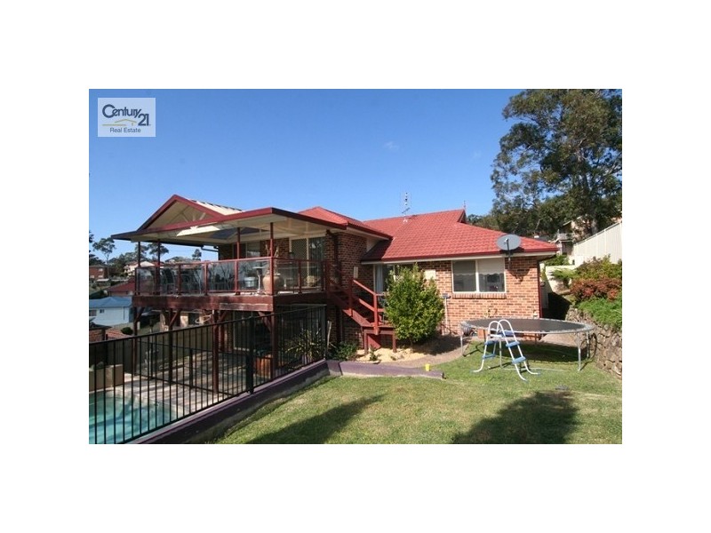 20 Courageous Close, Marmong Point NSW 2284