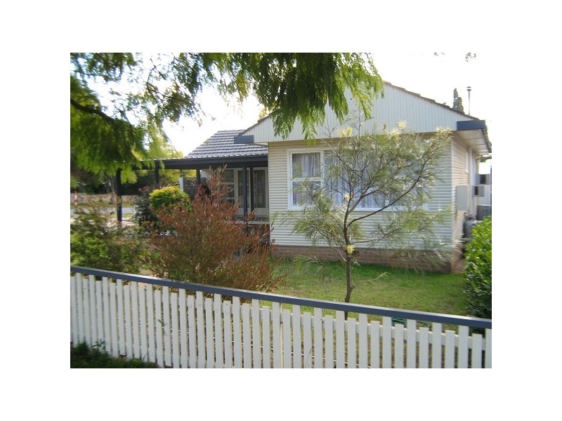 2 Koombahla Street, Muswellbrook NSW 2333
