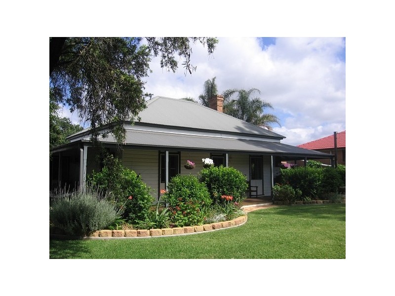 203 Macqueen Street, Aberdeen NSW 2336
