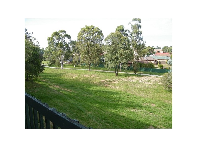 2/39 Woollybutt Way, Muswellbrook NSW 2333