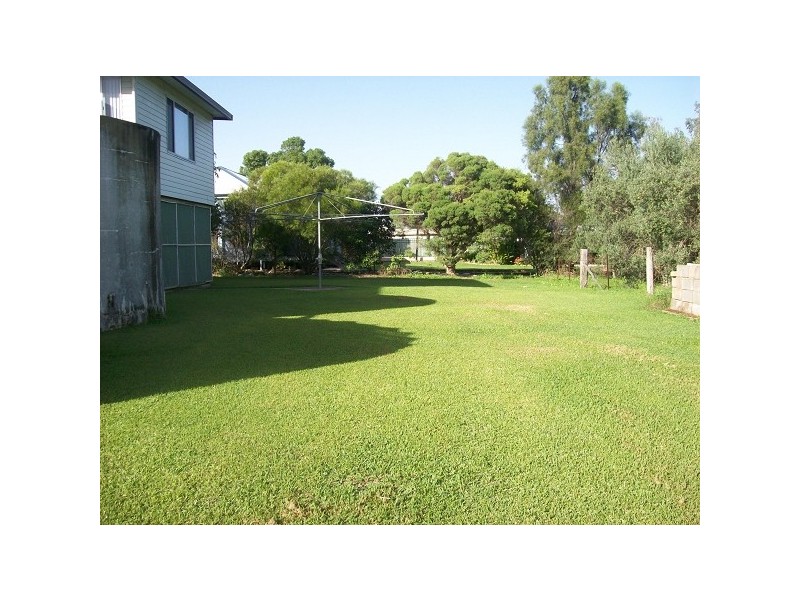 12 Hyde Street, Denman NSW 2328