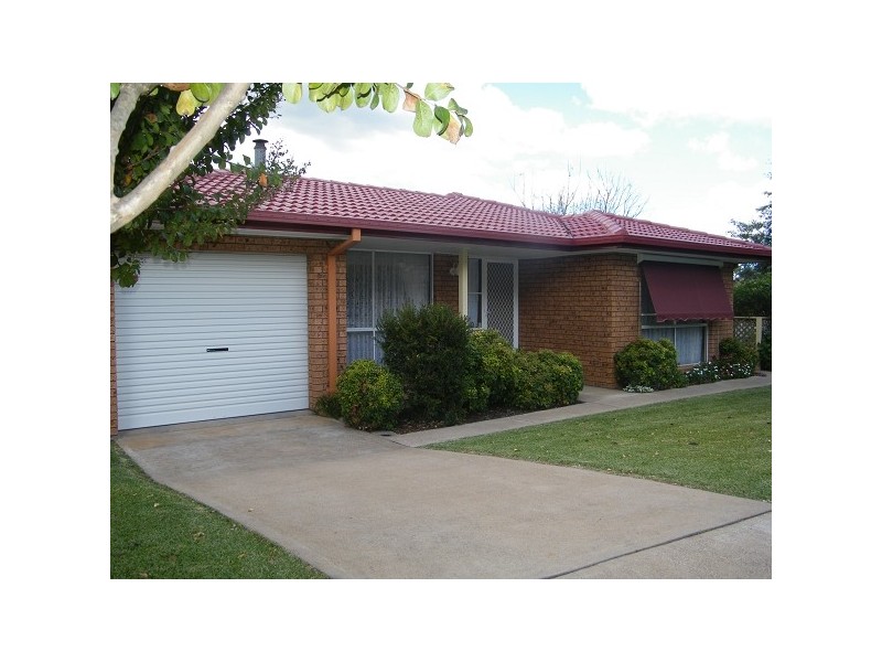 18 Shannon Close, Aberdeen NSW 2336