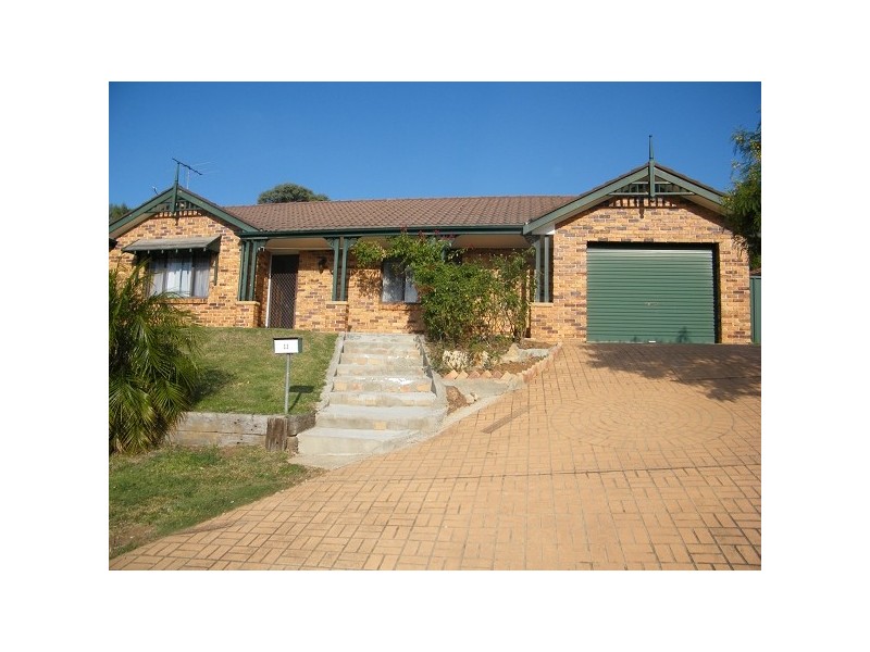 11 Peppermint Road, Muswellbrook NSW 2333