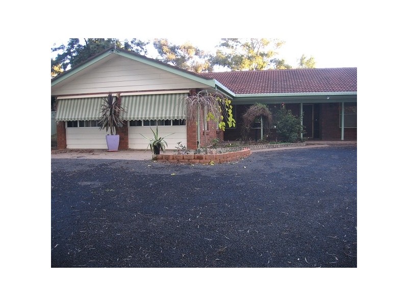 4 Boronia Drive, Muswellbrook NSW 2333