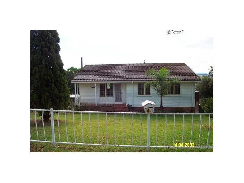 42 Tobruk  Avenue, Muswellbrook NSW 2333