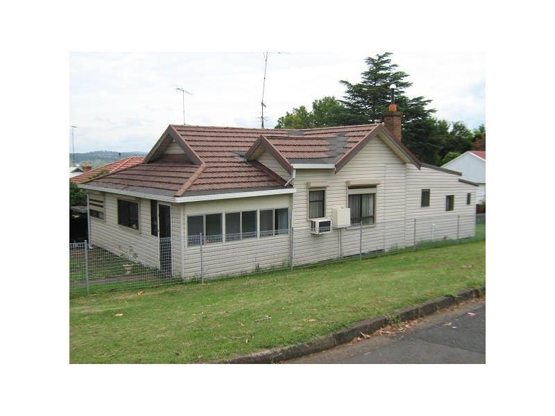 14 St Heliers Street, Muswellbrook NSW 2333