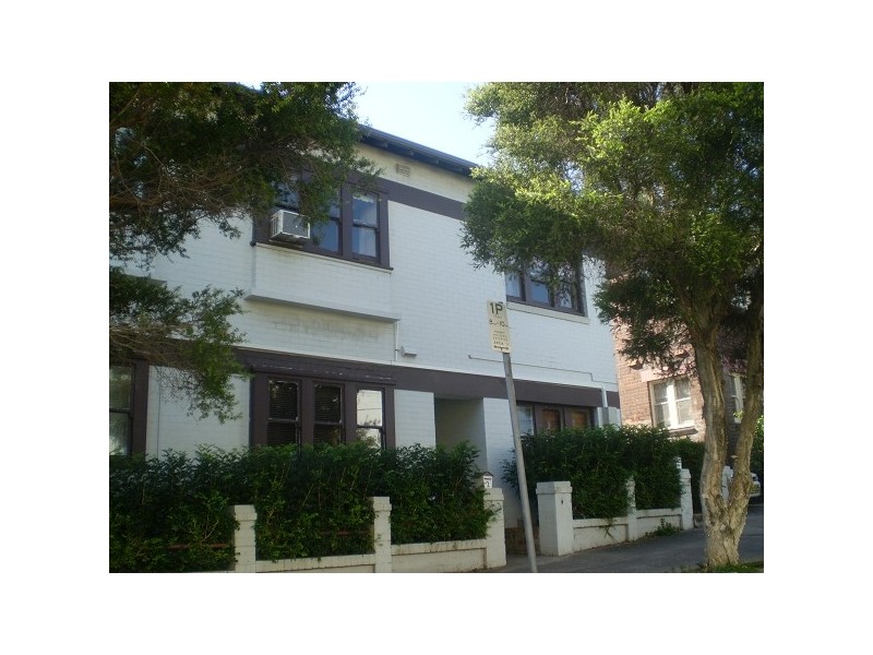 2/2 Allens Parade, Bondi Junction NSW 2022