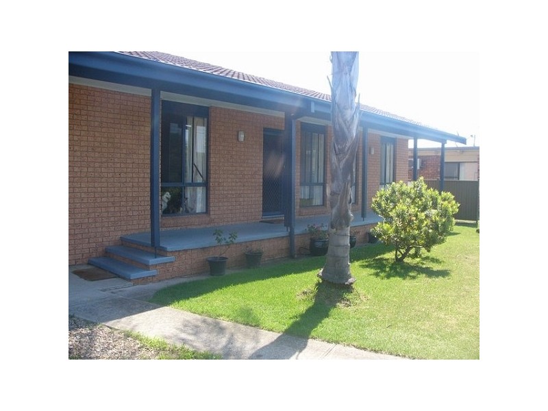 105 Ainslie Parade, Tomakin NSW 2537