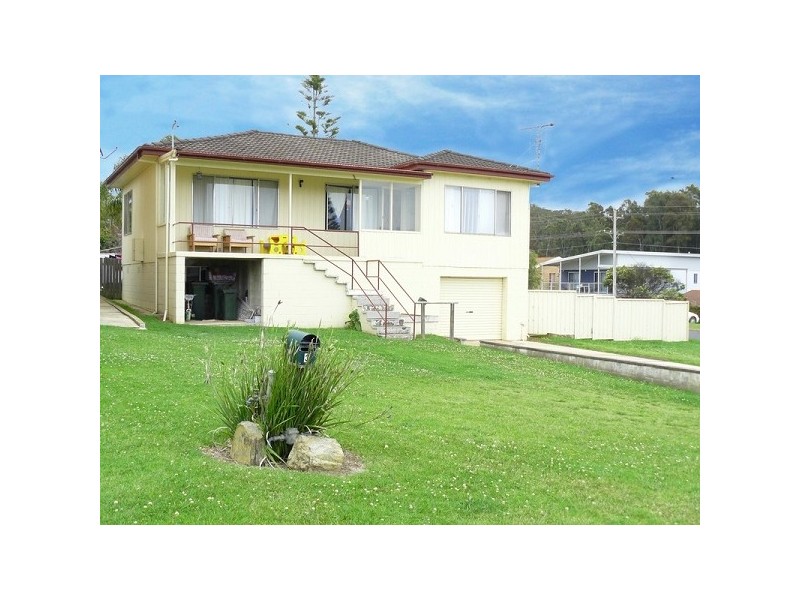 1 Moorong Crescent, Malua Bay NSW 2536