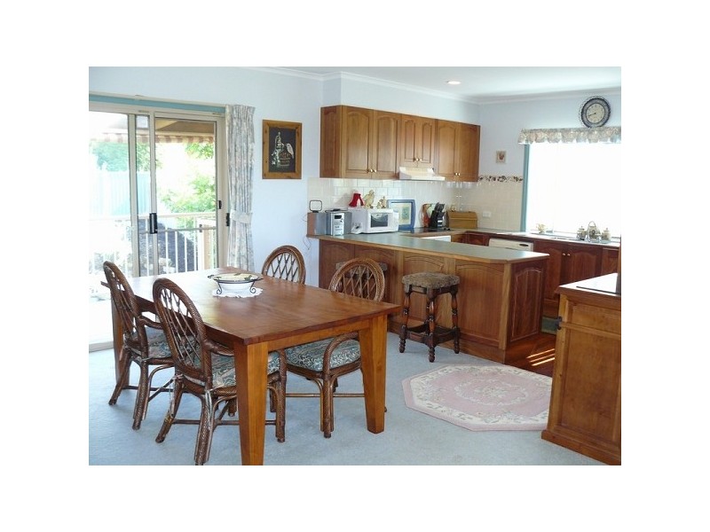 555 George Bass Drive, Malua Bay NSW 2536