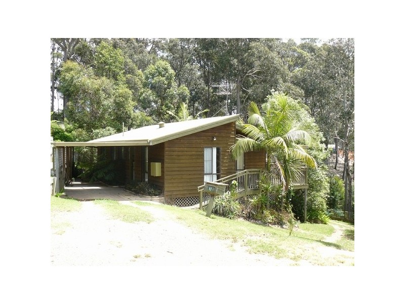 11 Kurrara Close, Malua Bay NSW 2536