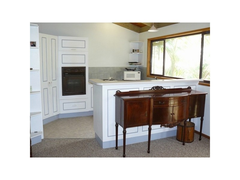 11 Kurrara Close, Malua Bay NSW 2536