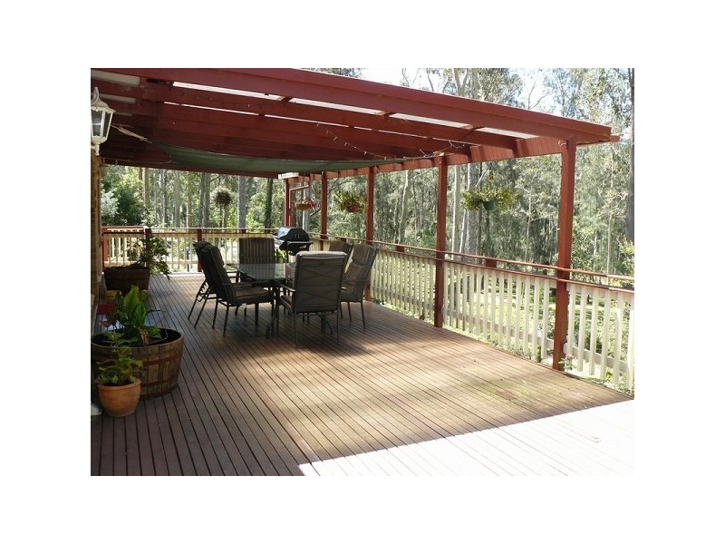 28 Burri Palm Way, Surfside NSW 2536
