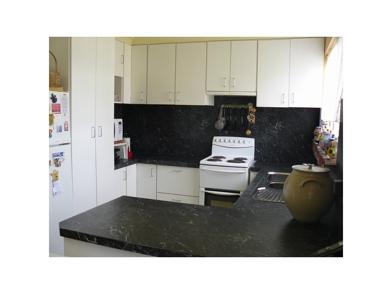 1 Shore Street, Moruya NSW 2537