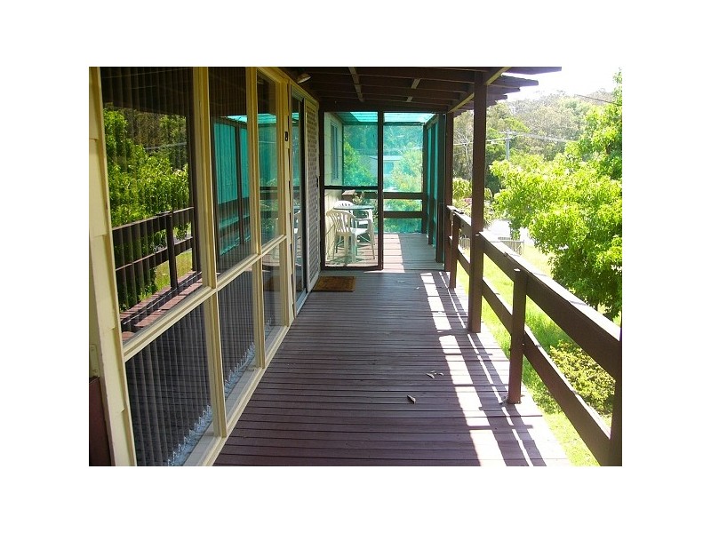 29 Yugura St, Malua Bay NSW 2536