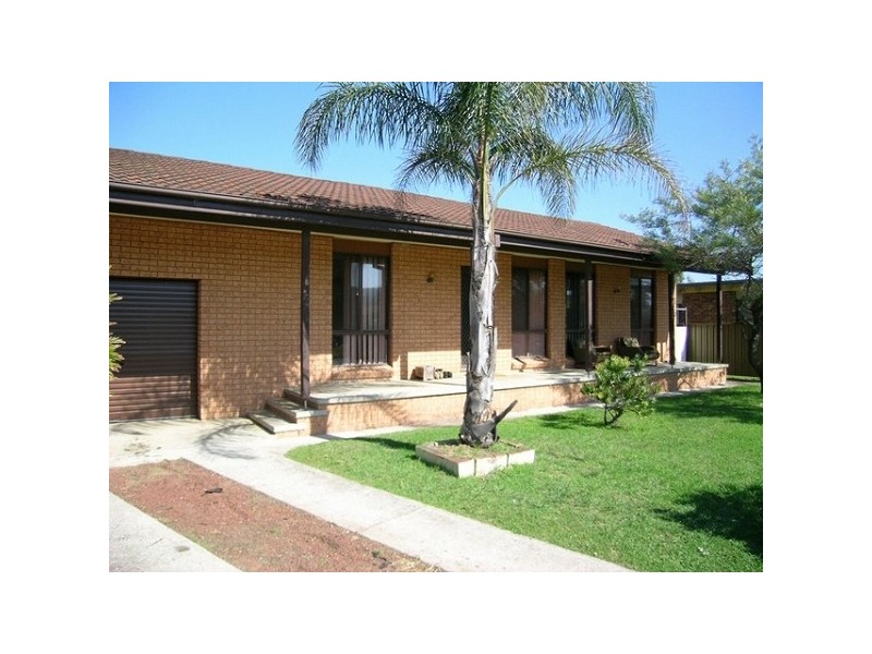 105 Ainslie Parade, Tomakin NSW 2537