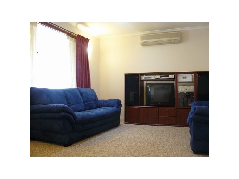 9 Red Hill Parade, Tomakin NSW 2537