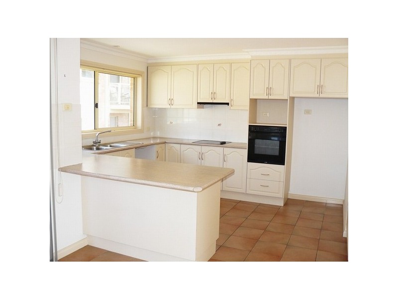 10/6 Edgewood Pl, Denhams Beach NSW 2536