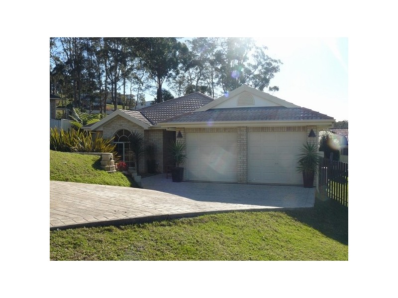 10 Henry Place, Long Beach NSW 2536