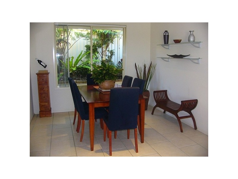 10 Henry Place, Long Beach NSW 2536