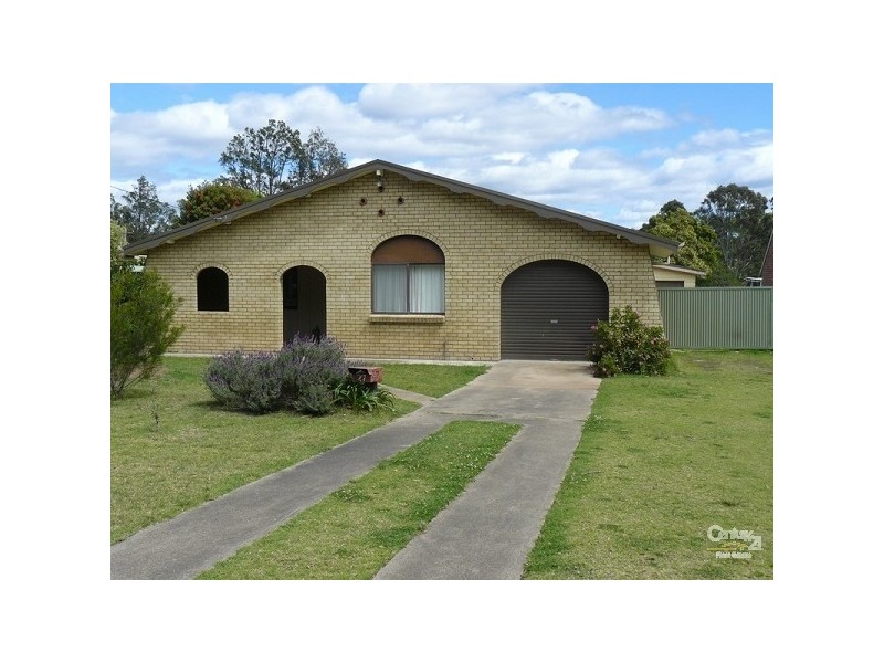 27 Costin Street, Moruya NSW 2537