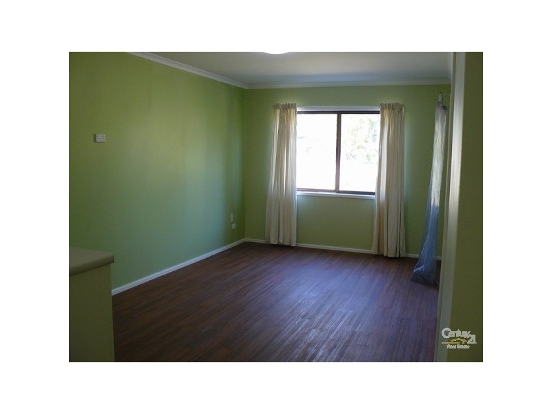 27 Costin Street, Moruya NSW 2537