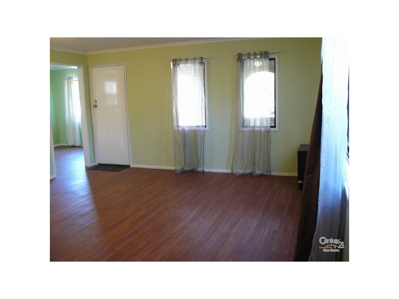 27 Costin Street, Moruya NSW 2537