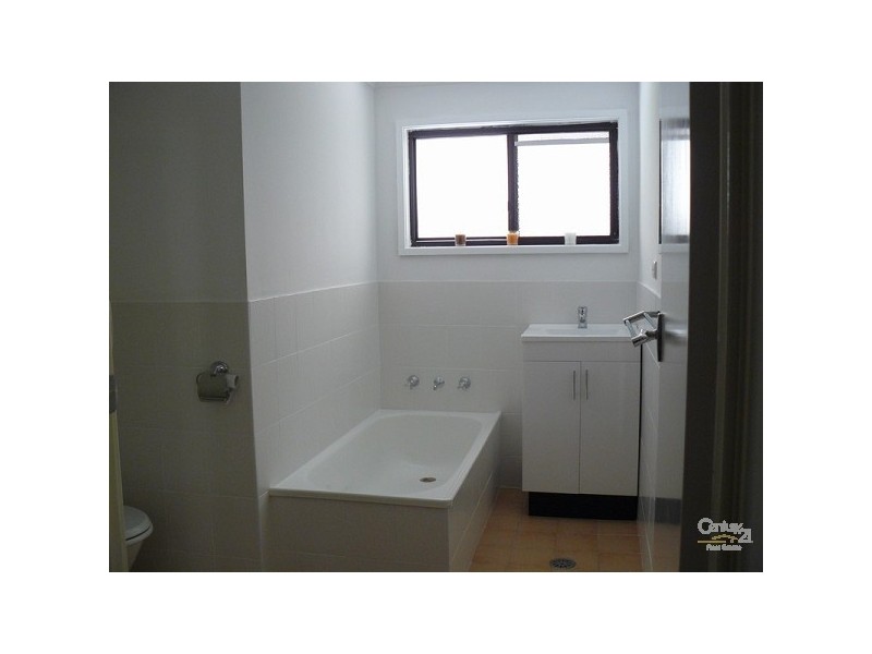 27 Costin Street, Moruya NSW 2537