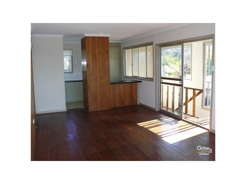 9 Yugura St, Malua Bay NSW 2536