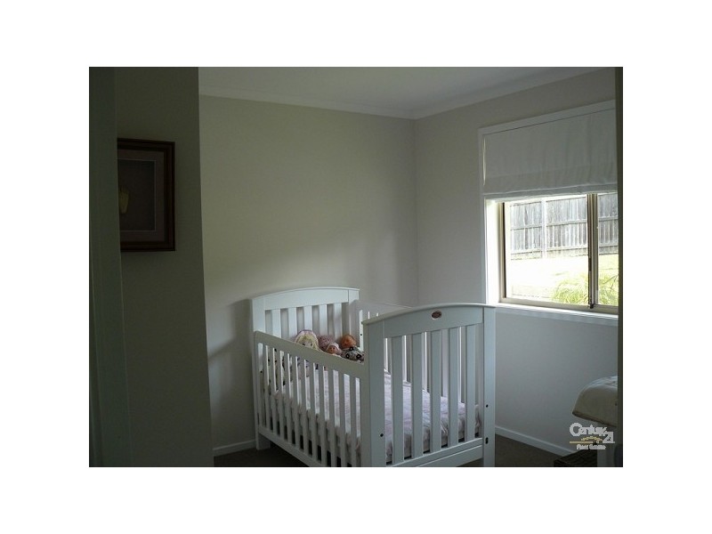 65 Eric Fenning Drive, Surf Beach NSW 2536