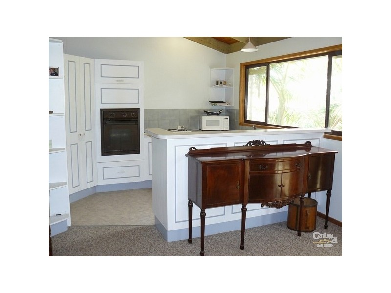 11 Kurrara Close, Malua Bay NSW 2536