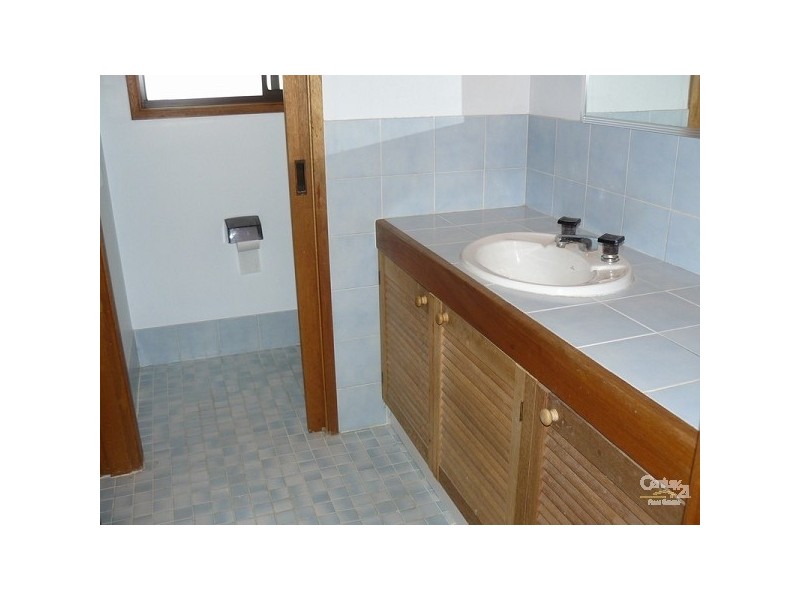 11 Kurrara Close, Malua Bay NSW 2536